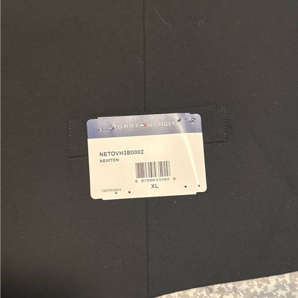 Tommy Hilfiger Black Button-Up Vest - Picture 3 of 5